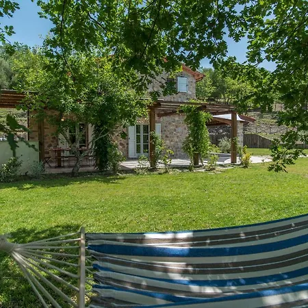 Pangea 8 - Usually Min 7 Nights *